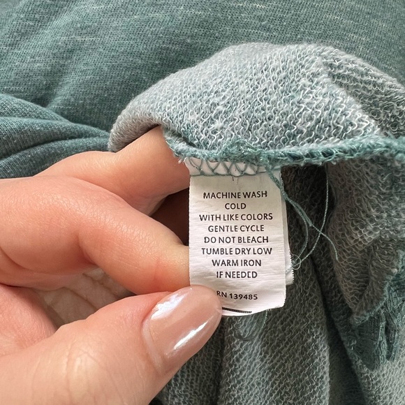 Southern Shirt Womens Muted Teal Heather Short Cuffed Rolled Sleeve Tee Medium - Picture 7 of 10